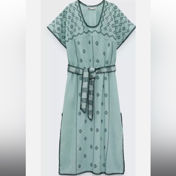 Zara Embroidered Midi Dress - Picture 4 of 6